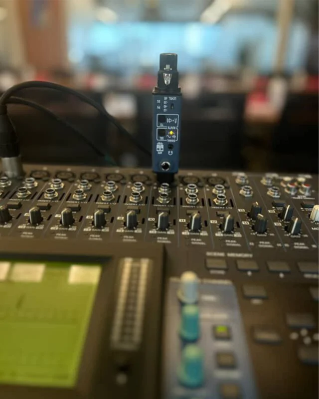Checking on a classic! 🙌
#soundbullet #sonnect #audioengineer #AudioEngineering #soundengineer #soundengineering #proaudio #livesound #AudioTech