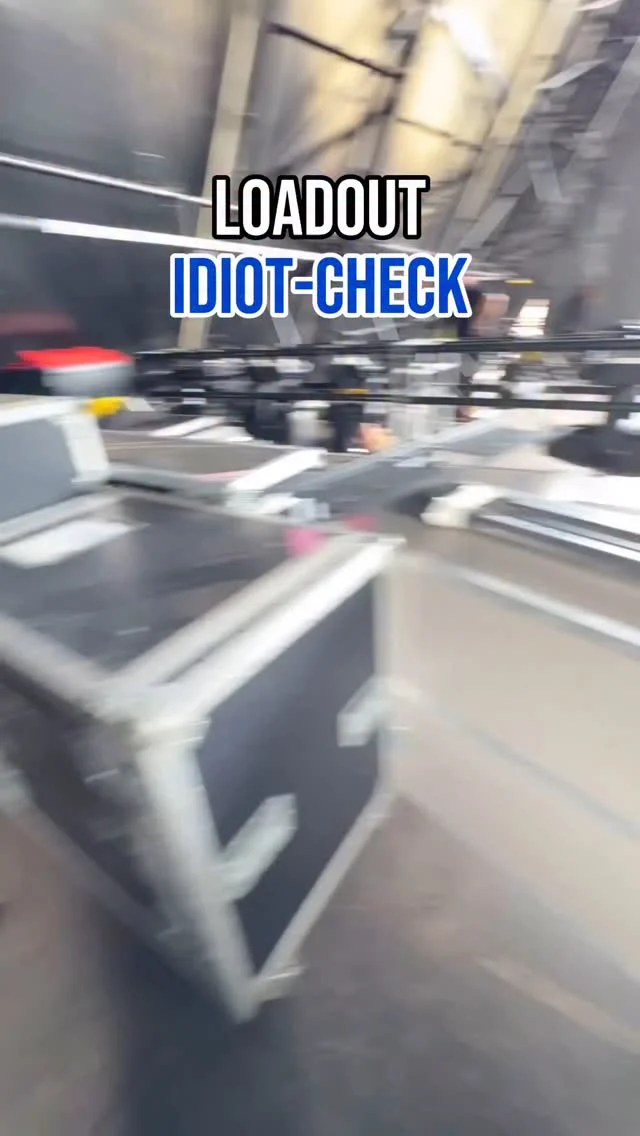 Who said idiot check's for idiots? 😌

#soundbullet #sonnect #audioengineer #AudioEngineering #soundengineer #soundengineering #proaudio #livesound #AudioTech